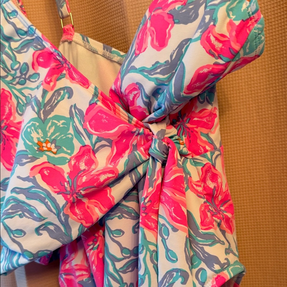 Dahlia One Piece - Picture 4 of 6
